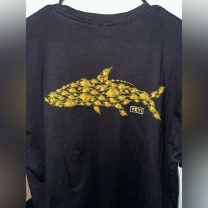 YETI shirt with graphic on back XL